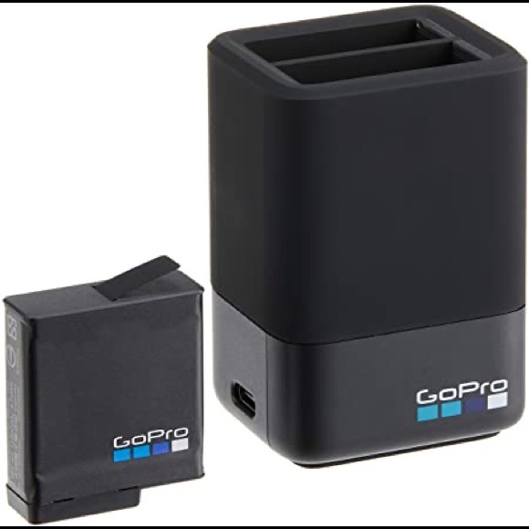 GoPro HERO8 Black Dual Battery Charger - Picture 1 of 3